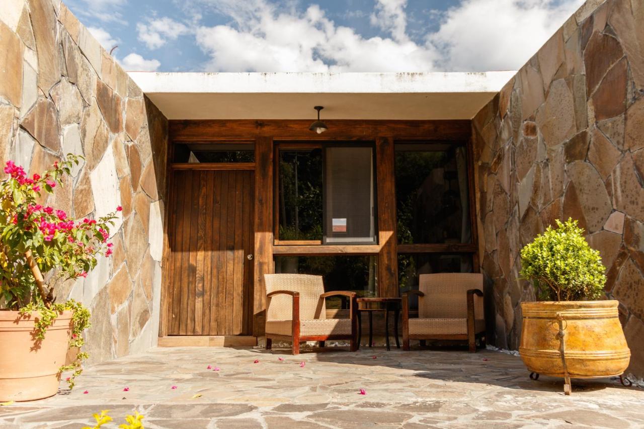 Las Jaras Aguas Termales La Garita Εξωτερικό φωτογραφία